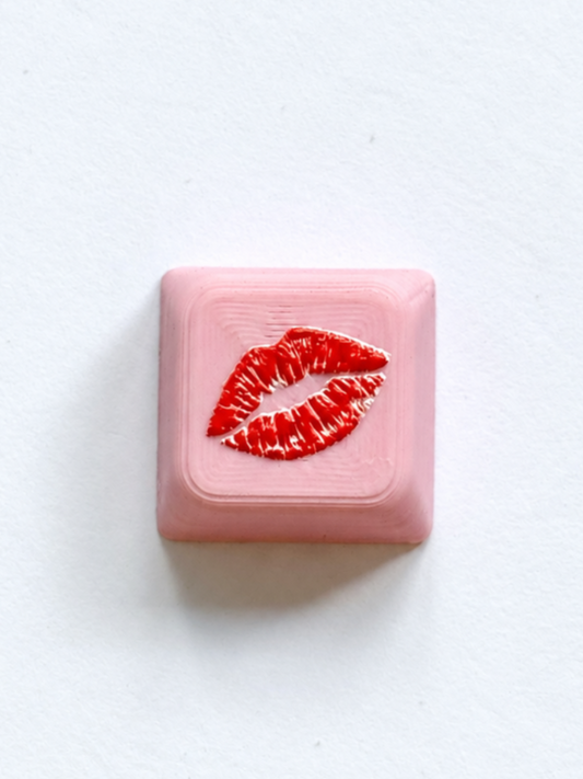 Lipstick Kiss Keycap
